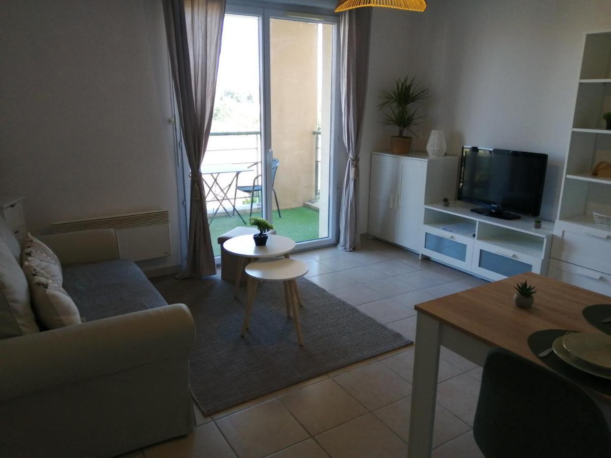 شقة Le Cocon De Marie,Piscine, Balcon, Parking Gratuit, Baignoire قرقشونه المظهر الخارجي الصورة